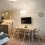 Balatonic Lime Apartmanhaz 公寓式酒店 4*