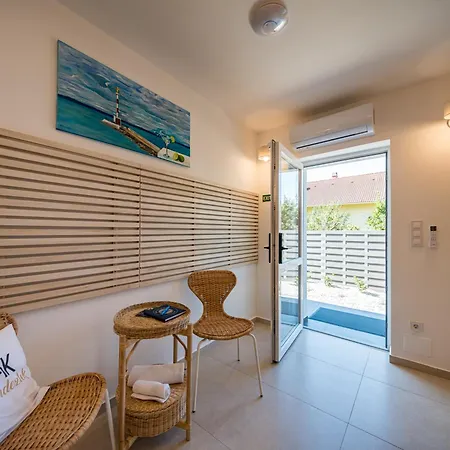 Balatonic Lime Apartmanhaz Apart Otel Siofok