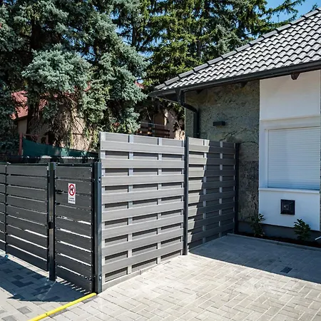 Balatonic Lime Apartmanhaz Siofok