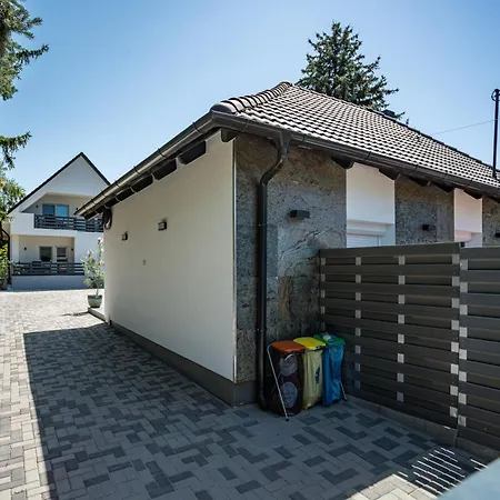 Balatonic Lime Apartmanhaz * Siofok