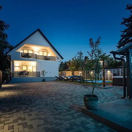 Balatonic Lime Apartmanhaz * Siofok