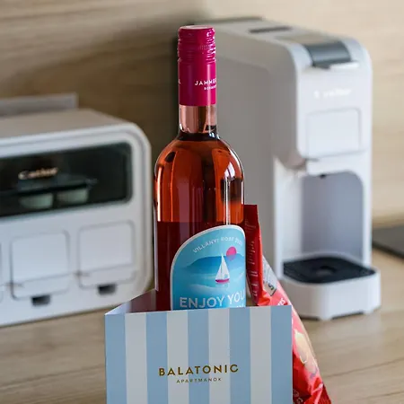 Balatonic Lime Apartmanhaz 아파트호텔 4*