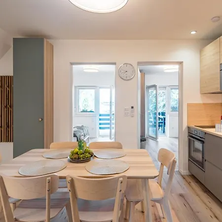 Balatonic Lime Apartmanhaz Siófok