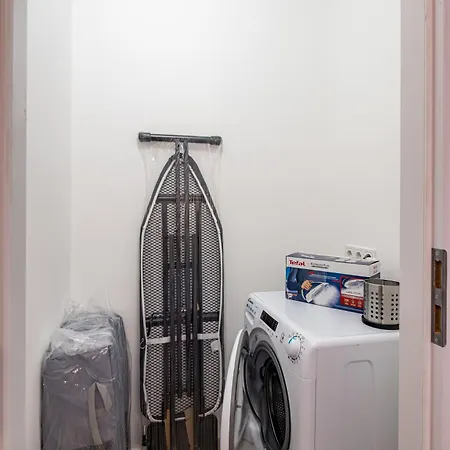Balatonic Lime Apartmanhaz 4* 시오포크