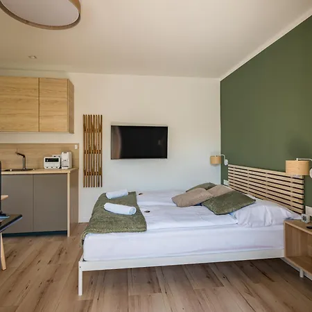 아파트호텔 Balatonic Lime Apartmanhaz