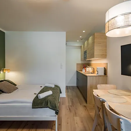 Balatonic Lime Apartmanhaz Appart hôtel Siófok