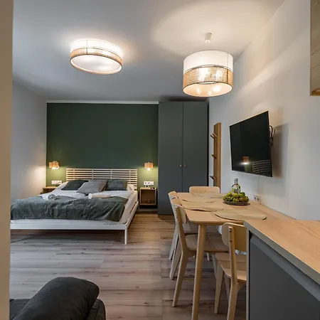 Balatonic Lime Apartmanhaz 4* 시오포크