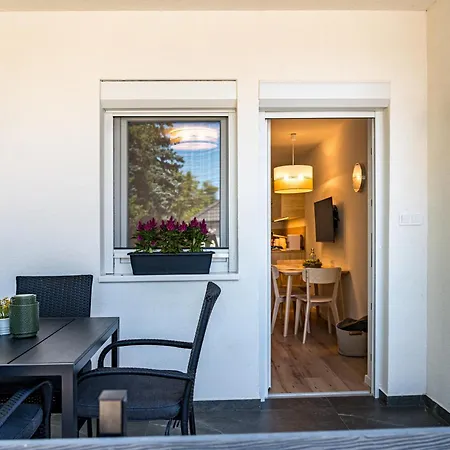 Apart Otel Balatonic Lime Apartmanhaz Siofok