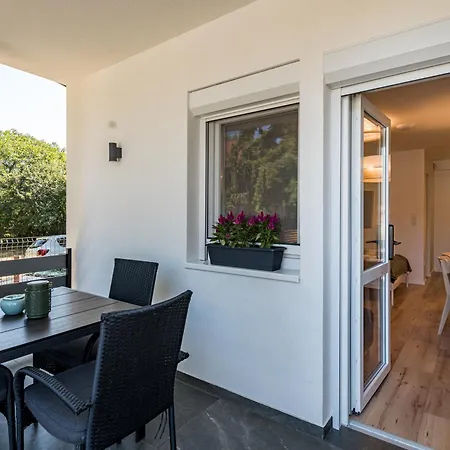 Balatonic Lime Apartmanhaz