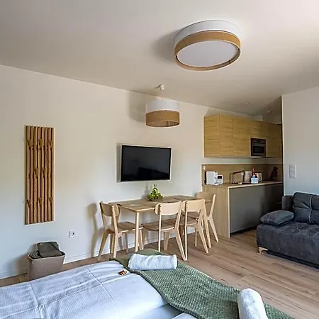 Balatonic Lime Apartmanhaz Aparthotel 4*