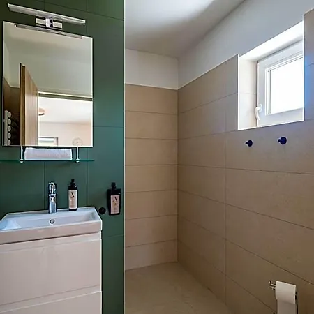 Balatonic Lime Apartmanhaz Aparthotel Siofok