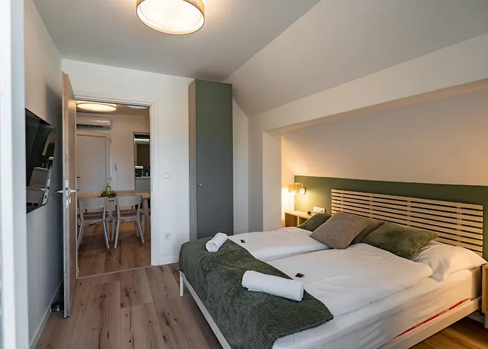 מלון דירות Balatonic Lime Apartmanhaz שיופוק