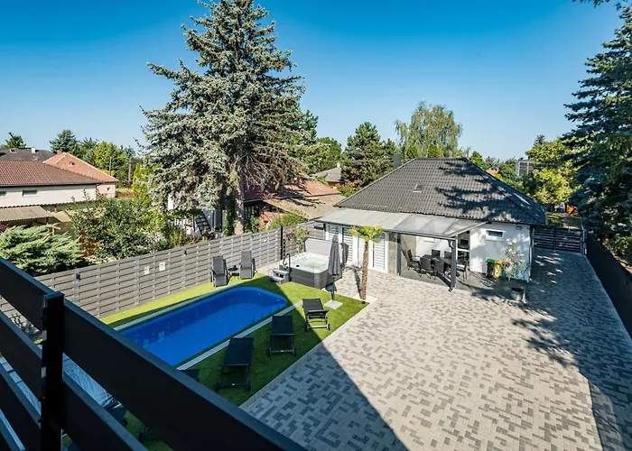 Balatonic Lime Apartmanhaz 4*