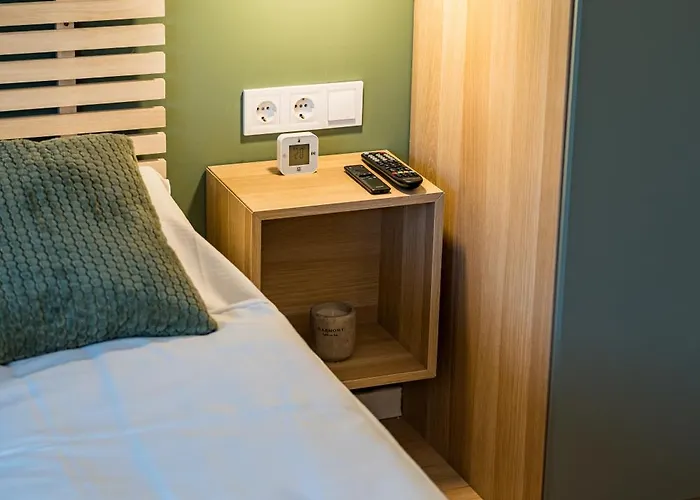 Balatonic Lime Apartmanhaz מלון דירות 4*