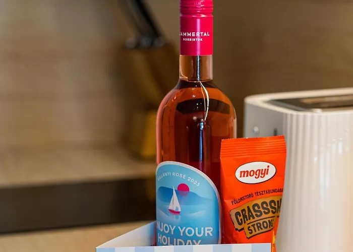 Balatonic Lime Apartmanhaz Apart Otel 4*