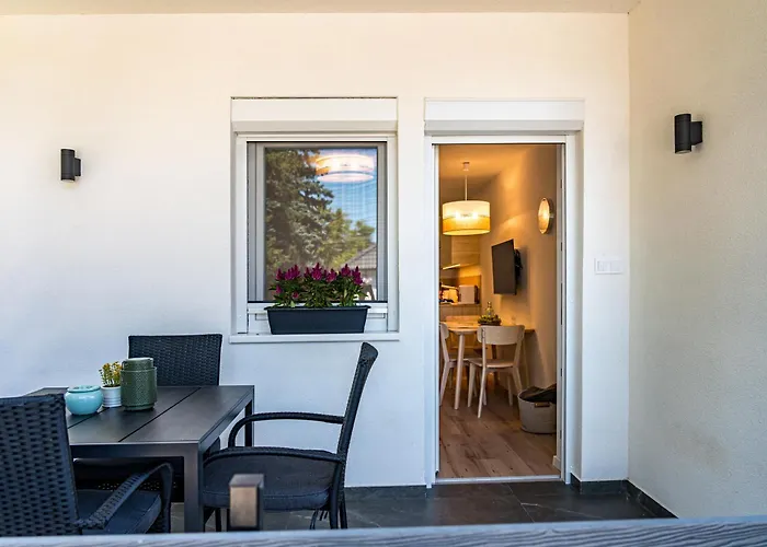 מלון דירות Balatonic Lime Apartmanhaz שיופוק